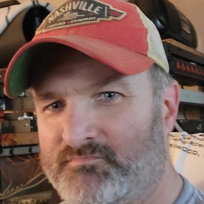 Philly Sports Fan, Race Fan, Bowler, 35 & over slo-pitch Softball. wants to have fun.
I DO NOT buy fun with $$.,NO APPS/OF invites, that Understood?