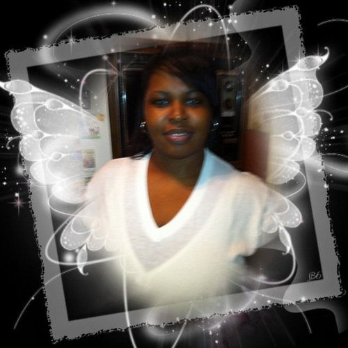 OutlookIsNew's profile picture. I help people all over the world make additional income from home