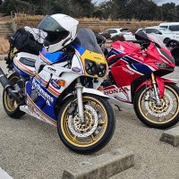 ゆーすけ (@yusukecbr400rr) 's Twitter Profile