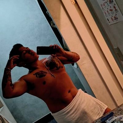 1128_reyes's profile picture. sígueme 
podemos ser buenos amigos
💋❤️ $$$$$
nada es gratis almenos que sea por gusto