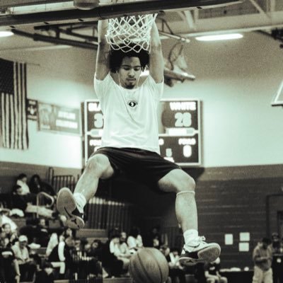 Manny Cruz Profile
