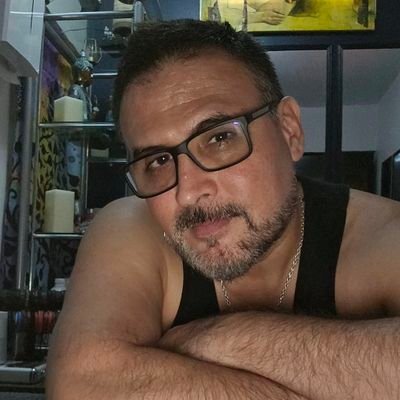 Me encanta el sexo, el porno, disfrutar la vida, Full Caliente, Siempre.
Masajes Sensitivo, Tántricos, Ven y vive la experiencia en Refugio del Mau