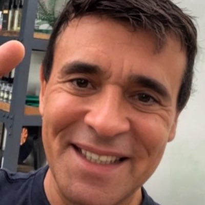 Engenheiro , Advogado , Contabilista , Pós Graduado , Musico , Compositor ♥️ Kardecista , #DoadorDeOrgãos