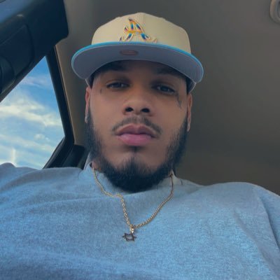 thatoneguyzay's profile picture. I tweet how people really feel 🗣️🌵🏜️