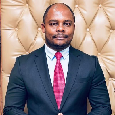 Lawyer | Trained Journalist | PFM Comms Expert | Arsenal 🇰🇪