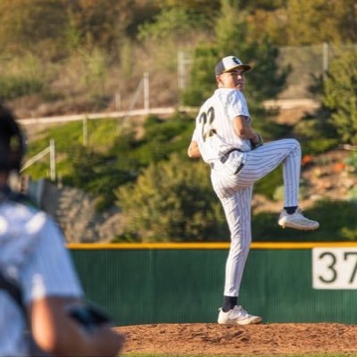 Class of 2027 | Crean Lutheran HS | SoCal Birds | LHP/OF | 4.0 GPA | 6’1 170lbs | blakearmstrong2027@gmail.com 951-768-6926