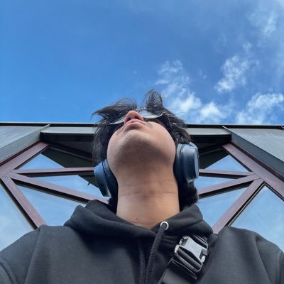 LostDesiBoy's profile picture. AFK• LHE🇵🇰/DUS🇩🇪 • 28 • 🔴🟡 BB Fiend • RIP Harambe