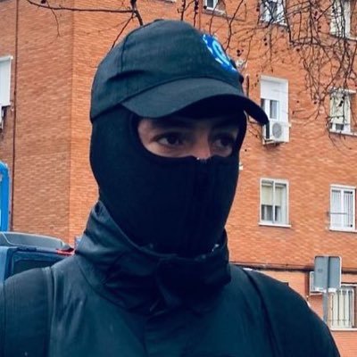 ¡Lucha contra lo establecido y revoluciona tu vida! 🇪🇸⚔️ Getafe e basta. 👊🏻⚽️