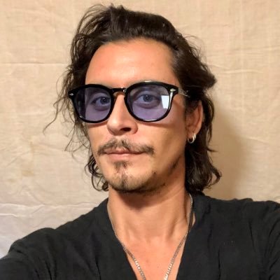 FelipeUlloaBar's profile picture. Cantante profesional en @MunicipaldeStgo Lic. en Artes, profesor de Canto.  Santiago Chile