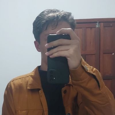 Sei lá, só reposto qualquer merda que eu ache engraçada ou legal