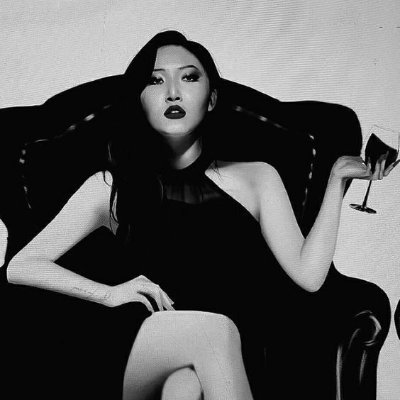ILLUSION • 1995 | Just like a water, she's strong enough to drown you. | A model under @PRESTlGEMODELS & Brand Ambassador of @thcjokcrclub.