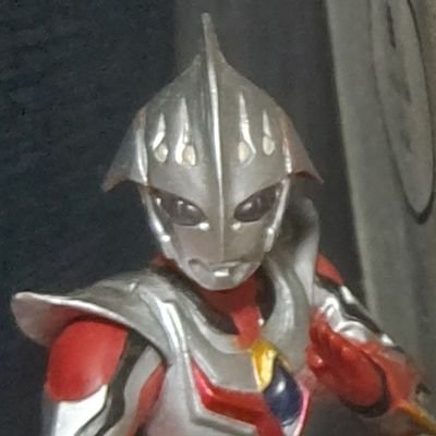 あのとき助けていただいたトラックドライバーです(嘘)
ウルトラマンカードゲームのYoutubeやってます→われらのUCG同好会https://t.co/PpHvkWB25Z