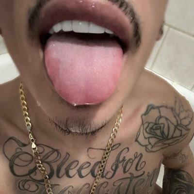 fratscumdump's profile picture. i love men