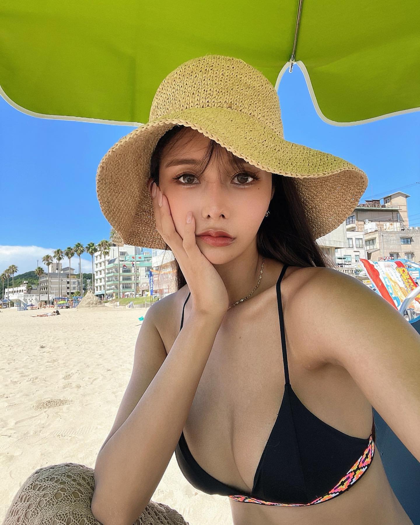 sato1880996's profile picture. 