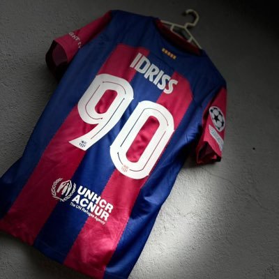 Henderson Forever 🕊️🕯️ Veni Vidi Vici 🌿 Football ⚽️ Perfectionniste 🌸 Visca Barça 💙❤️|| Léo Messi 🐐|| Di Maria 🔥 🇦🇷🇨🇲 J.A ~ L.C ~ Ed.S music🎶🇬🇧