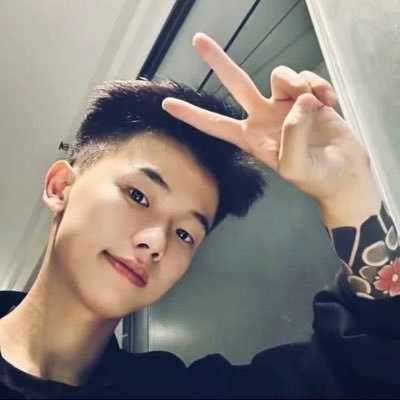 V1DAt34Bfa49855's profile picture. 