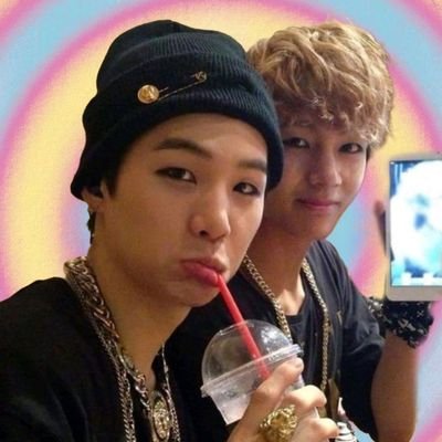 Eesswa_21's profile picture. be kind ☕ is my daily routine 🇮🇩