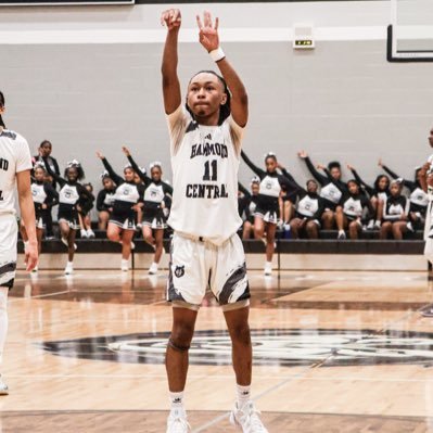 '26 PG/SG | 5'8| PPG: 15 / AST: 7 |@ChicagoLockDown (AAU) https://t.co/EzK1xas4DE — Thornton Fractional South H.S. 708-252-4521
