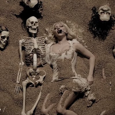 speechlesspy's profile picture. 🦇☘️🐺