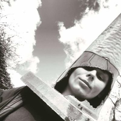 bobthepotatoyum's profile picture. not to brag or owt but im actually the most solid lad in zimbabwe