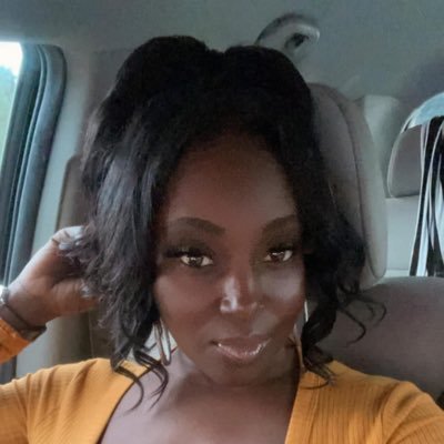 Simply1Tina's profile picture. Find your own identity and run with it😘😘😘💪