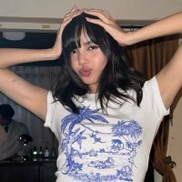 ๐ฌ๐๐ฅ๐ฆ๐๐ชท (@lisasunflxwer) 's Twitter Profile