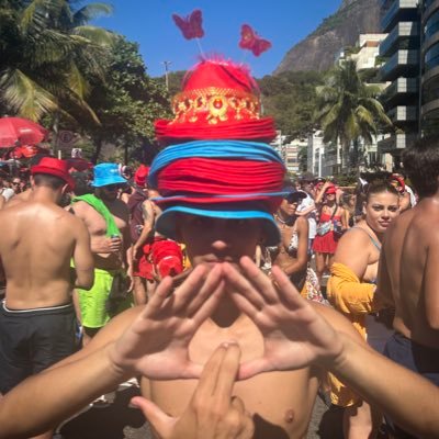 jbsalabert's profile picture. um cara genial falando coisas geniais. e chupe meu piru