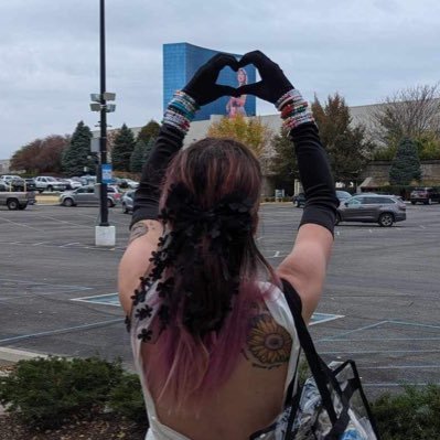 heavenstruk's profile picture. 29 • who else decodes you? • swiftie since ‘06