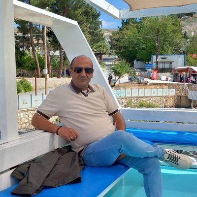 AldemirZul54252's profile picture. pictes proje kapsamında çalışan özel güvenlik görevlisi olarak dört aydır işsiz ve maassız evdeyiz.