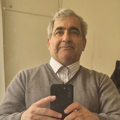 KhaliliKhezer's profile picture. اصلاح‌طلب، عضو اتاق بازرگانی.