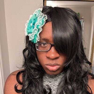 Streamer | Predecessor Creator Guild Member | Goddess of Pastry and Creativity | she/her/Caribbean Goddess | MOBA consumer | MMO Junkie