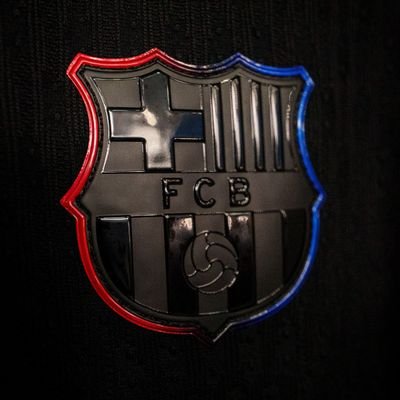 @FcBarcelona @Messi 🐐 Passionné de : #Film #Série #Anime