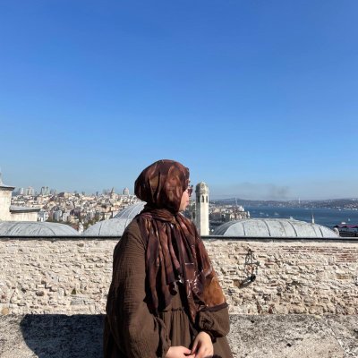 esmackr3_'s profile picture. 