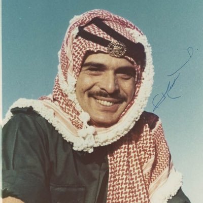 leenkim91's profile picture. "مش عيب عليهم"