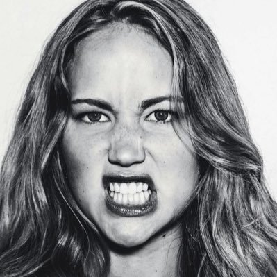 lushouserry's profile picture. probably missing harry !!!