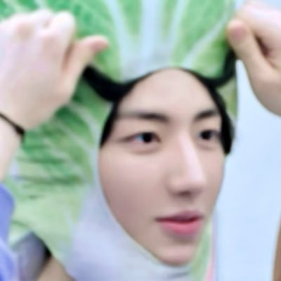 Hwaddict_51's profile picture. Fanpage for YANGDONGHWA 양동화🖤@YDH_twt ｜ Fancams in Highlights