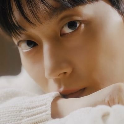 HIGHLIGHT♡Yong Junhyung♡Jang Hyunseung♡Kang Daniel
YT:https://t.co/W6Enrcj5u5