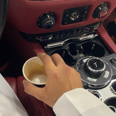 turkialazizi93's profile picture. 