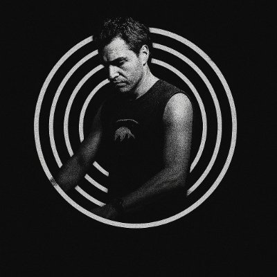 DJ / Producer / Techno, Tech-house, Electro. Booking, track and remix request : drakedehlen@gmail.com