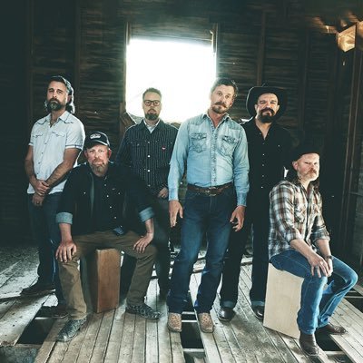Turnpike Troubadours Profile