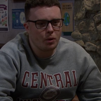 VinnyDingle66's profile picture. Son to @MANDYDINGLEX6 and paul