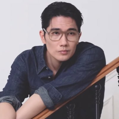 umguriguri's profile picture. 