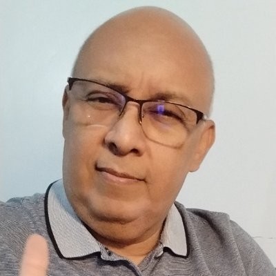Venezolano. amante de la naturaleza, creo en Dios y estoy agradecido con la vida.