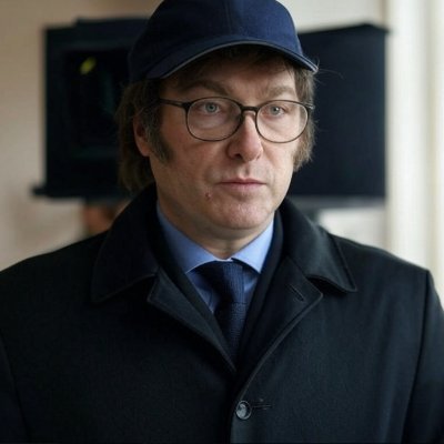 MileiNolan's profile picture. Fanatico del cine, por ende, de Christopher Nolan, como Milei.