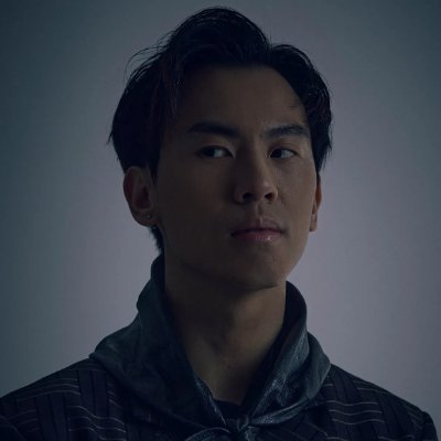 snowtwoset's profile picture. simps for 2 silly seasonally retired violin men (bias over the pogi one)