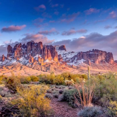 Mariposa85013's profile picture. Conservative gay couple 👍