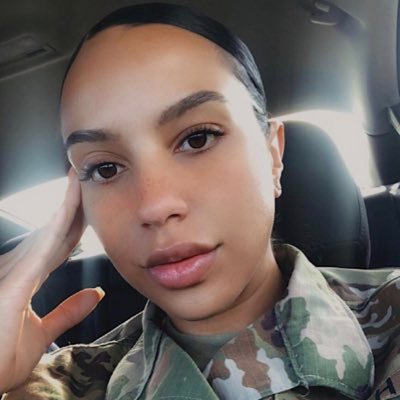 AnnaHayle01's profile picture. discipline is the soul of an army ✌️💪👩‍🏭