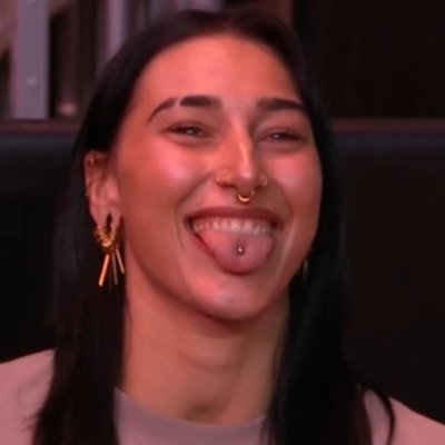 Footy Player. Shit stirrer. Just here for the laughs. @F0reverJ0ce Tastes better then Kiwi fruit 😈NOT RHEA RIPLEY. LOVE MAMI BUT JUST A FAN