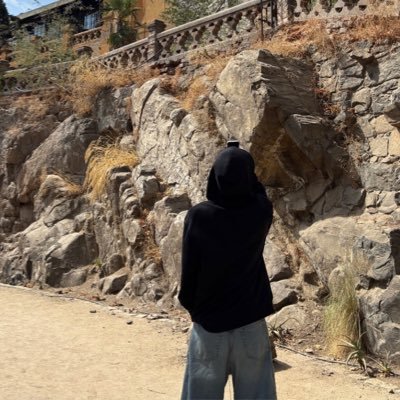 Comi📄 Profile