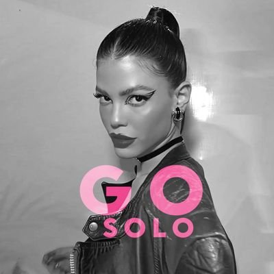 Larissa35047286's profile picture. 